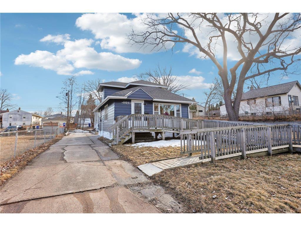 1824 & 1822 Stillwater Avenue E Saint Paul MN 55119 6821615 image4