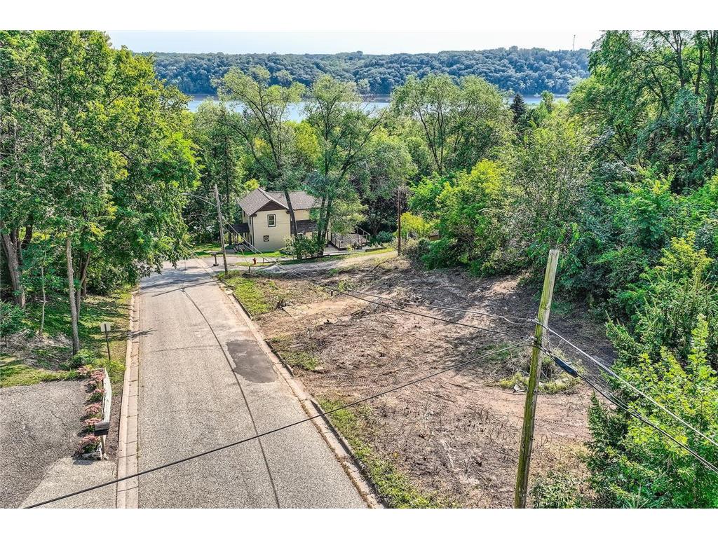 1824 1st Street N Stillwater MN 55082 6678825 image3