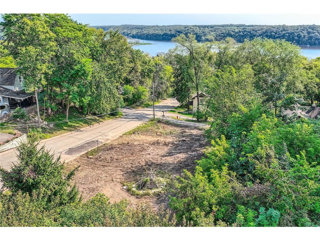 1824 1st Street N Stillwater MN 55082 7056800 image1