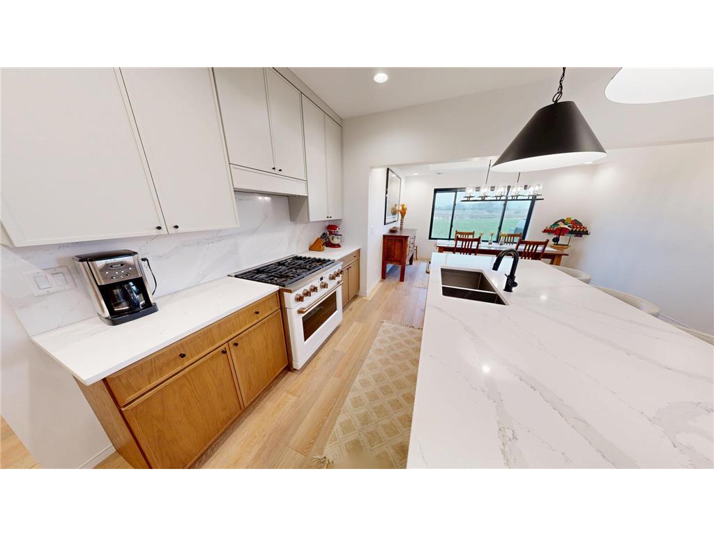 1824 Shady Lane NE Willmar MN 56201 6819846 image22