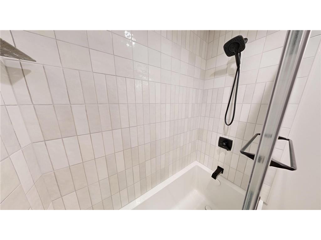 1824 Shady Lane NE Willmar MN 56201 6819846 image37