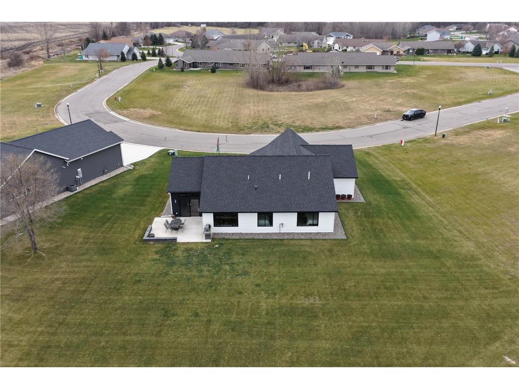 1824 Shady Lane NE Willmar MN 56201 6819846 image55