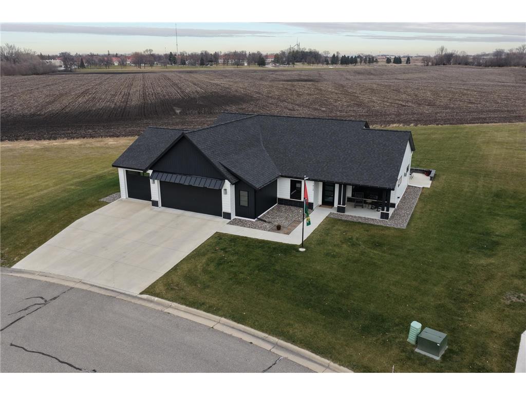 1824 Shady Lane NE Willmar MN 56201 6819846 image68