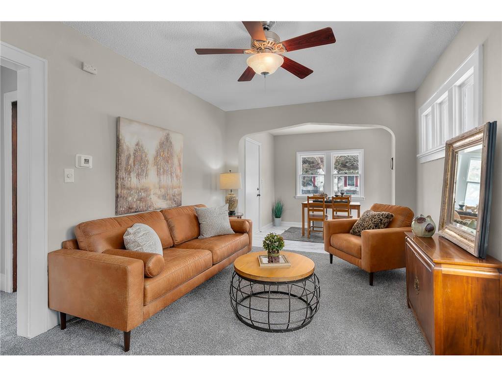 1824 Sims Avenue Saint Paul MN 55119 7003881 image1