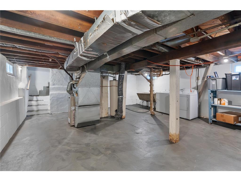 1824 Sims Avenue Saint Paul MN 55119 7003881 image24