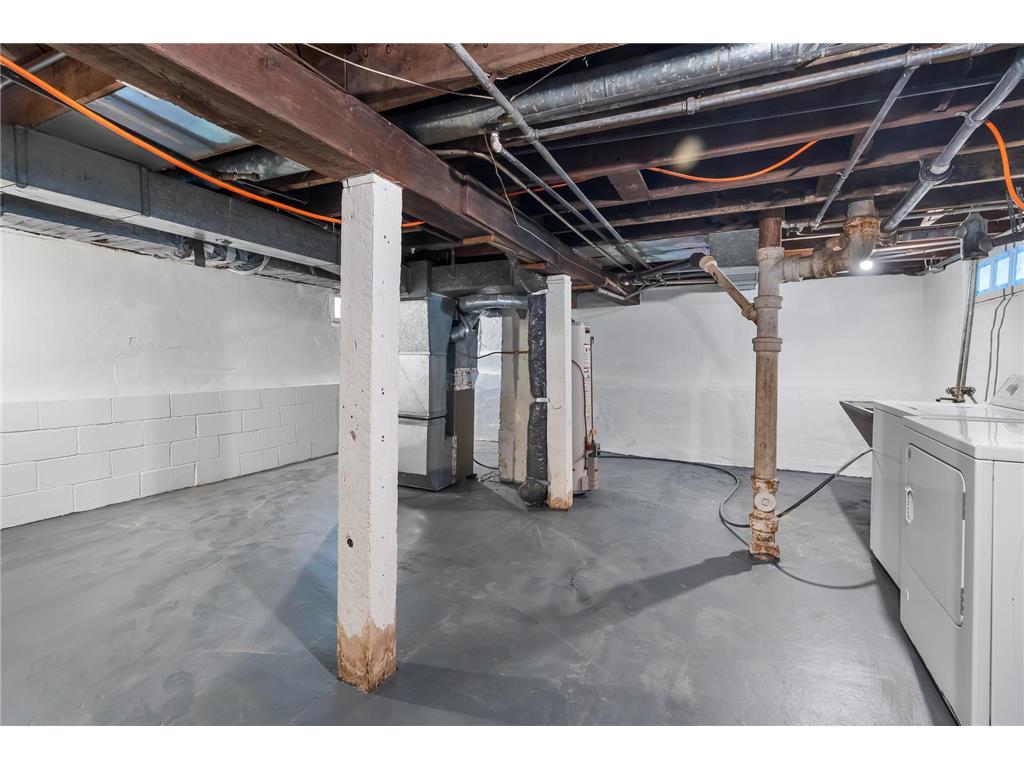 1824 Sims Avenue Saint Paul MN 55119 7003881 image25