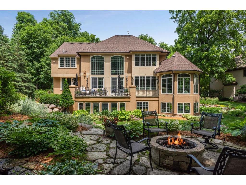 18242 Bearpath Trail, Eden Prairie, MN 55347 MLS 5491159 Edina Realty