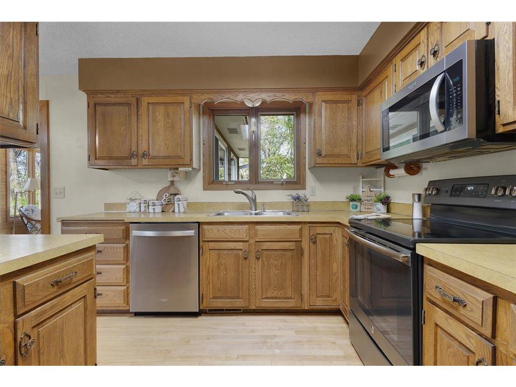 1825 203rd Avenue NW Oak Grove MN 55011 7068250 image11