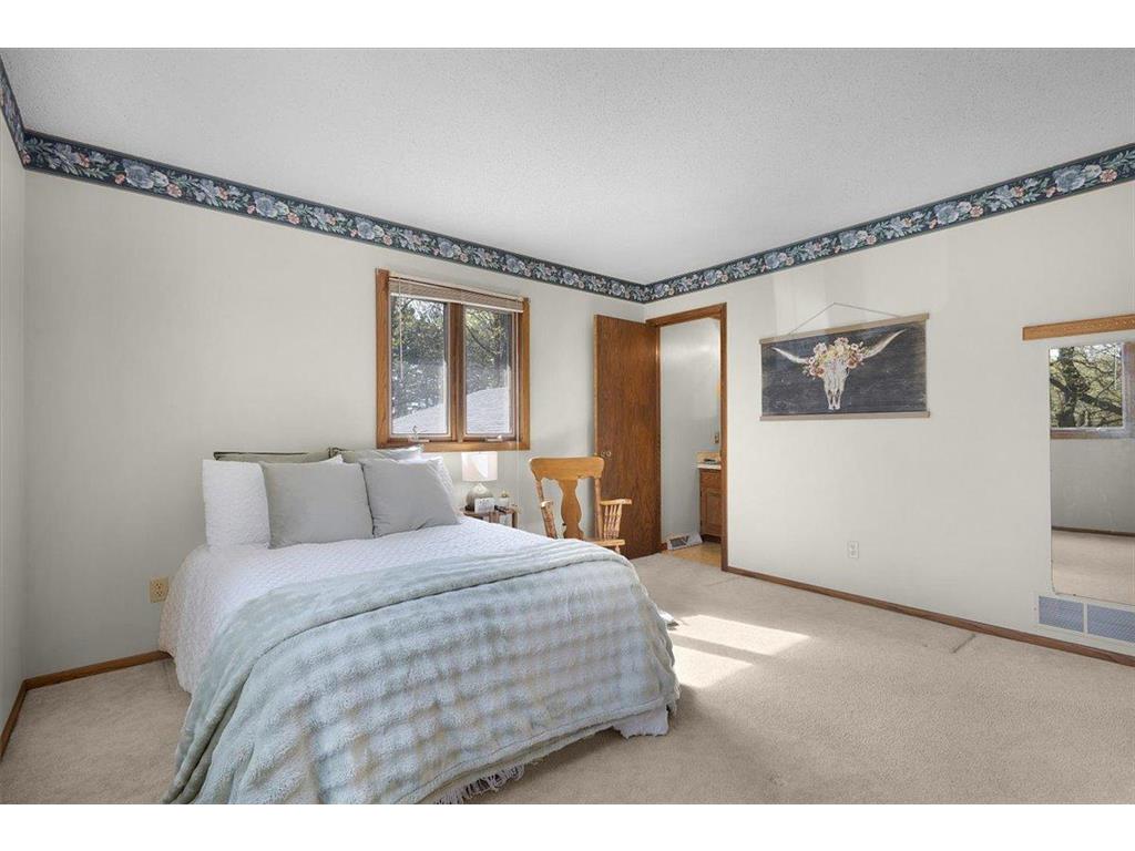 1825 203rd Avenue NW Oak Grove MN 55011 7068250 image30