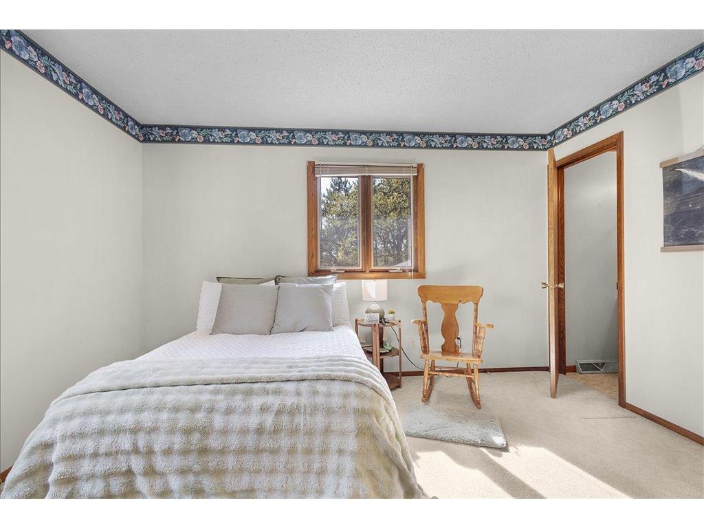 1825 203rd Avenue NW Oak Grove MN 55011 7068250 image32