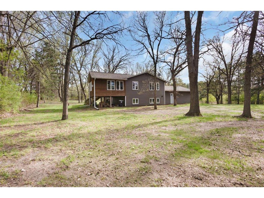 1825 203rd Avenue NW Oak Grove MN 55011 7068250 image50