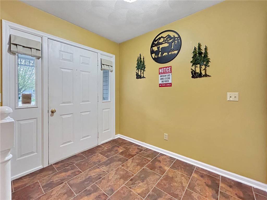 1825 3rd Avenue NE Owatonna MN 55060 7060842 image2