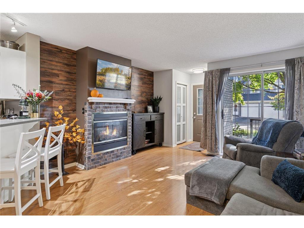 1825 Donegal Drive #10 Woodbury MN 55125 6806645 image1