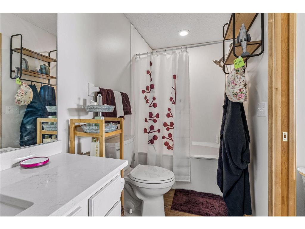 1825 Hunter Hill Road Hudson WI 54016 7097799 image12