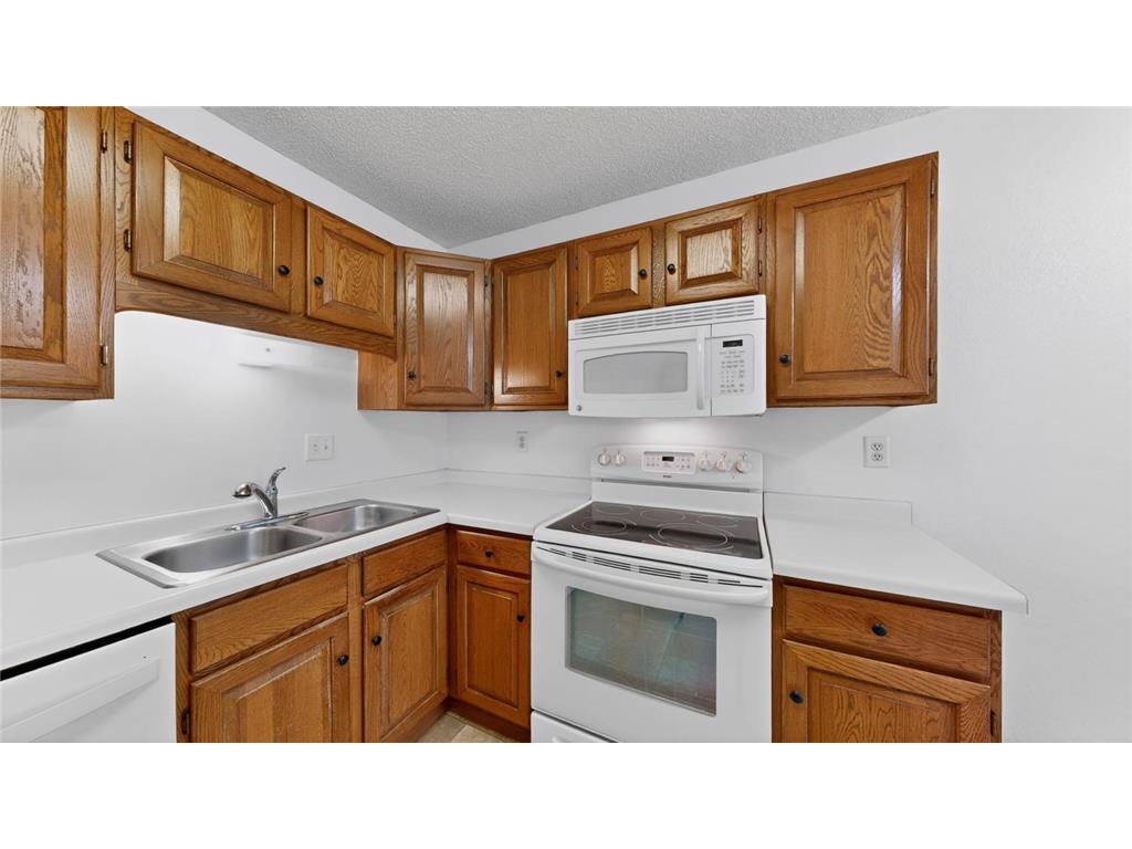 1825 Perlich Avenue #106 Red Wing MN 55066 7066849 image4