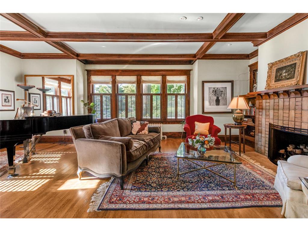 1825 Summit Avenue Saint Paul MN 55105 7035862 image10