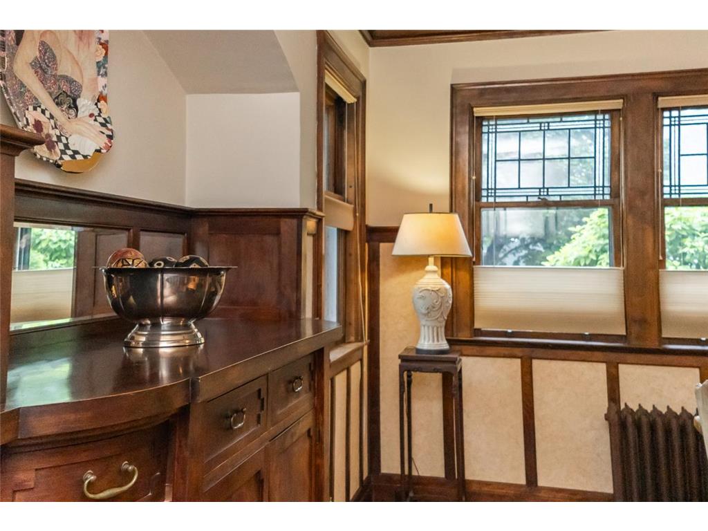 1825 Summit Avenue Saint Paul MN 55105 7035862 image26