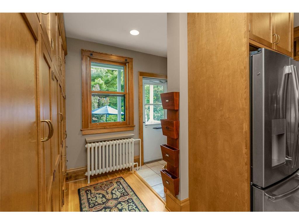 1825 Summit Avenue Saint Paul MN 55105 7035862 image34