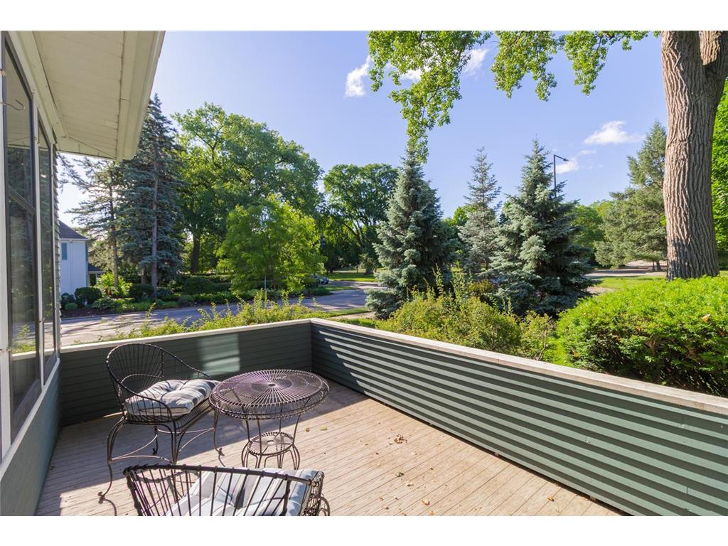 1825 Summit Avenue Saint Paul MN 55105 7035862 image4
