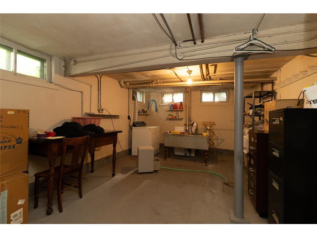 1825 Summit Avenue Saint Paul MN 55105 7035862 image57