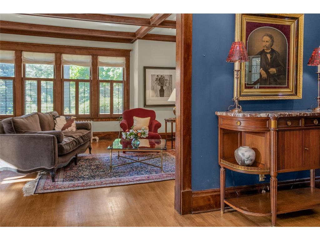 1825 Summit Avenue Saint Paul MN 55105 7035862 image9