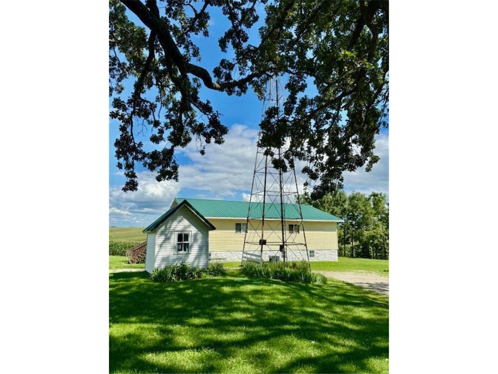 18256 State Hwy 43 Mabel MN 55954 6776610 image13