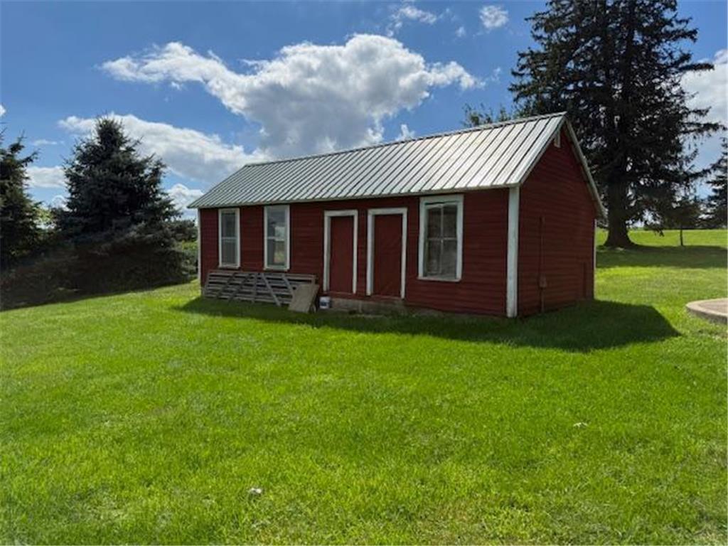 18256 State Hwy 43 Mabel MN 55954 6776610 image16