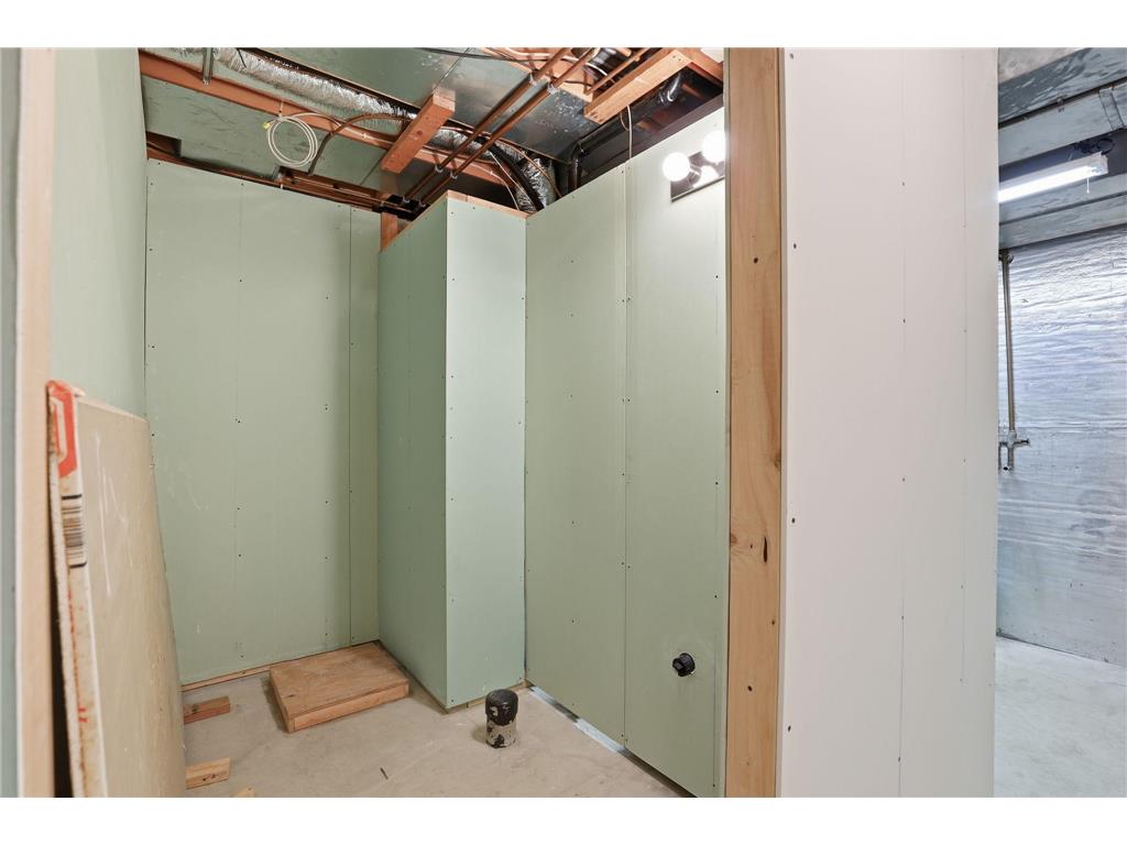 1826 3rd Street SW New Brighton MN 55112 7028055 image42