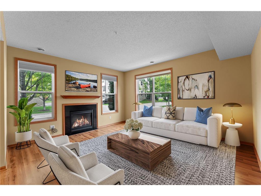 1826 Colonial Lane #4 Chanhassen MN 55317 6772677 image1