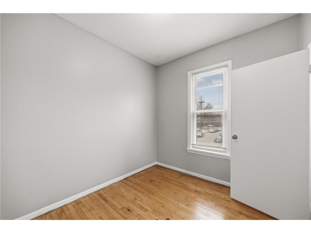 1826 Jackson Street NE Minneapolis MN 55418 7041246 image13