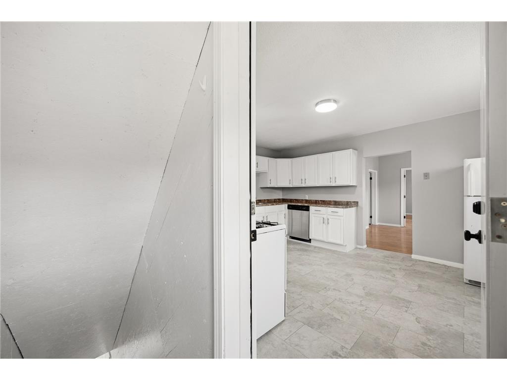1826 Jackson Street NE Minneapolis MN 55418 7041246 image14