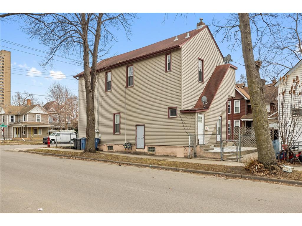 1826 Jackson Street NE Minneapolis MN 55418 7041246 image21