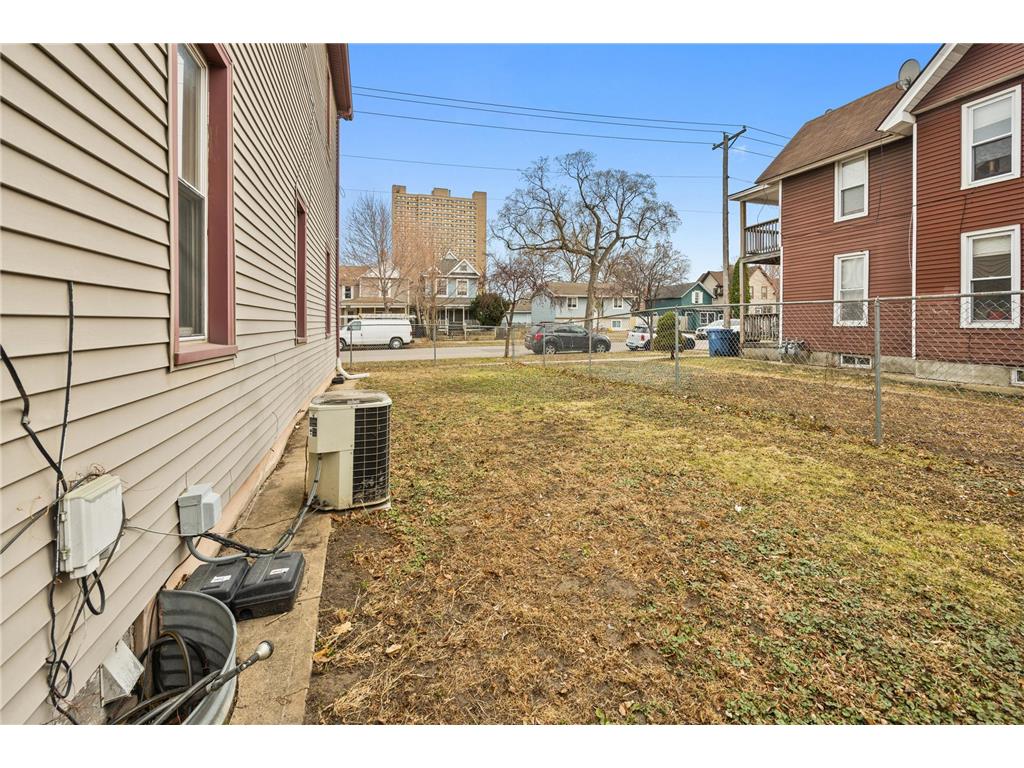 1826 Jackson Street NE Minneapolis MN 55418 7041246 image37