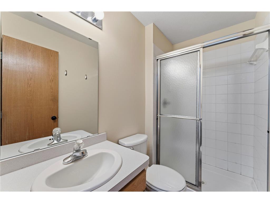 18262 Cascade Drive Eden Prairie MN 55347 7041153 image23