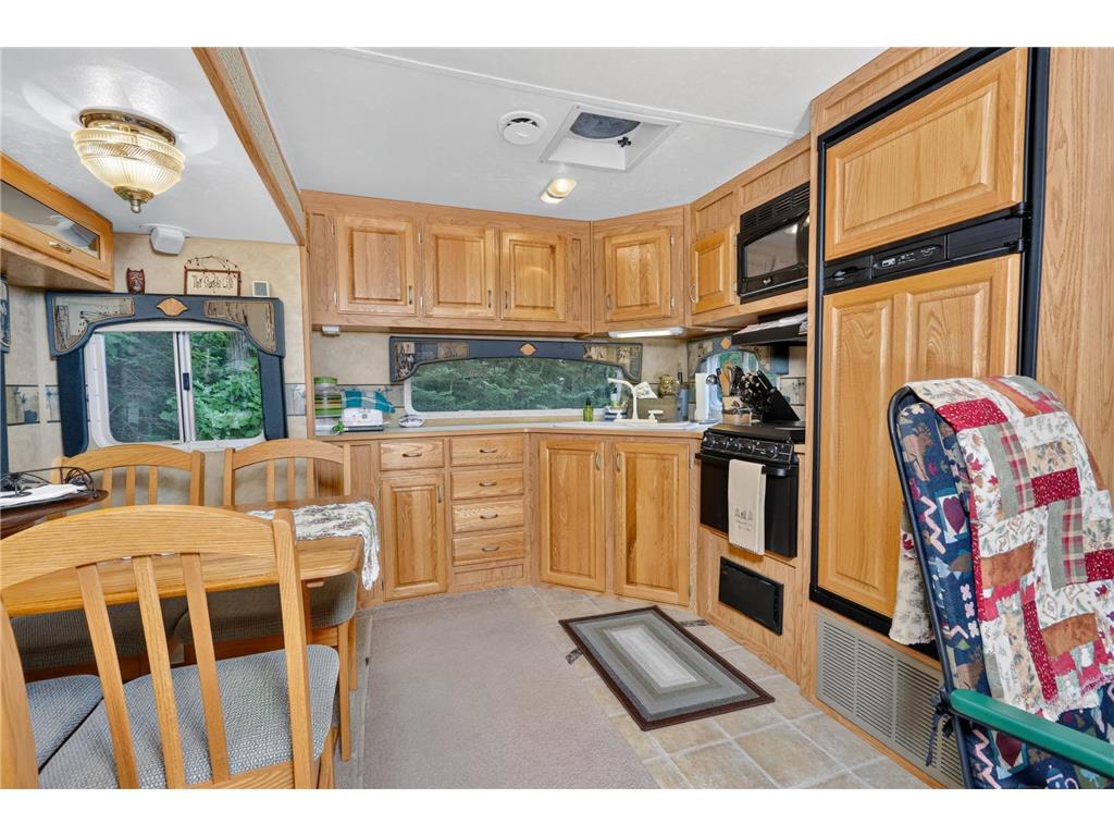 18266 County Road 611 Nashwauk Twp MN 55769 - Little McCarthy 7109386 image15