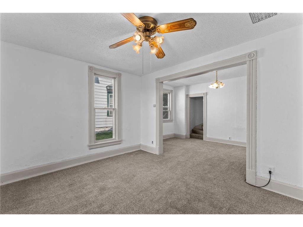 1827-1829 Saint Anthony Avenue Saint Paul MN 55104 7098130 image24