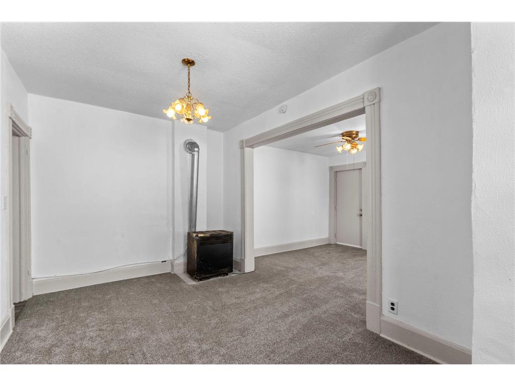 1827-1829 Saint Anthony Avenue Saint Paul MN 55104 7098130 image27