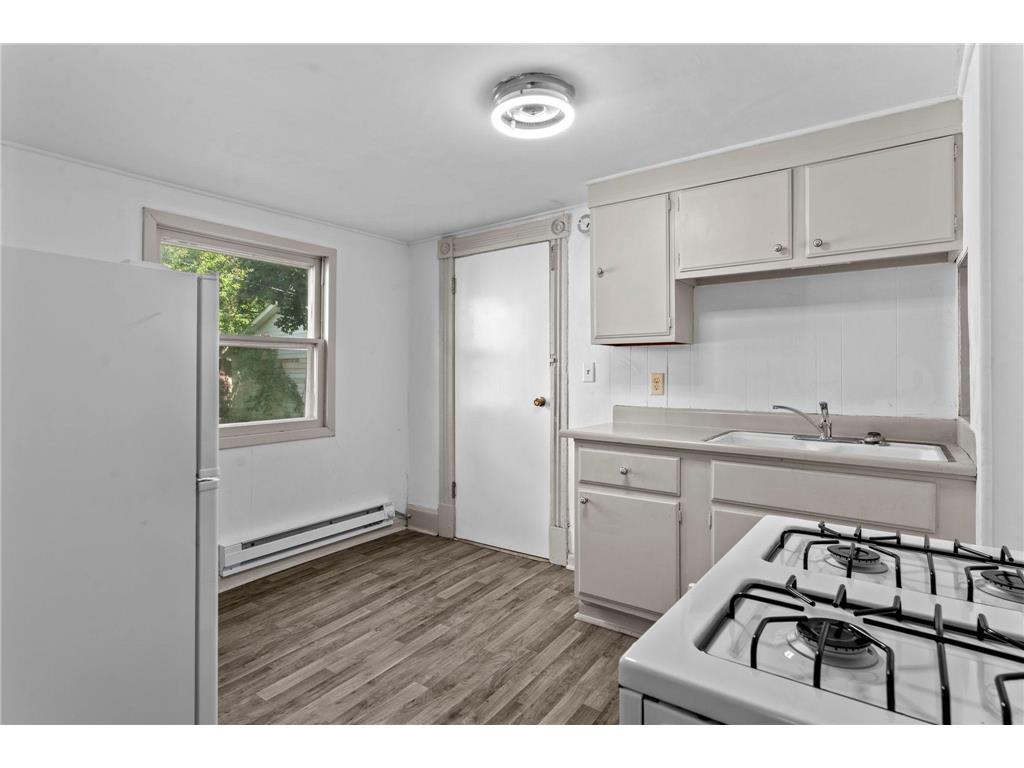 1827-1829 Saint Anthony Avenue Saint Paul MN 55104 7098130 image29
