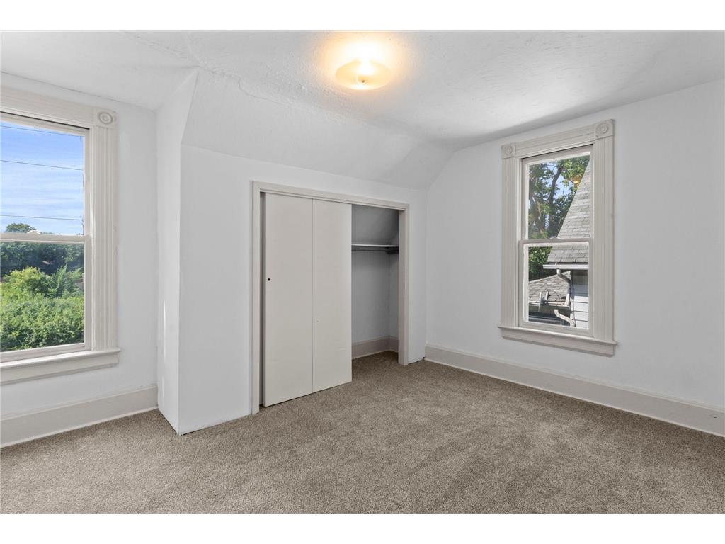 1827-1829 Saint Anthony Avenue Saint Paul MN 55104 7098130 image38