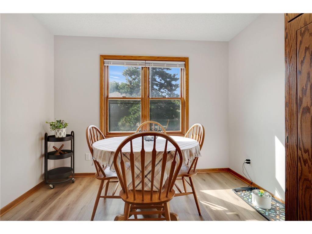 1827 County Rd. E E #18 White Bear Lake MN 55110 6787877 image9