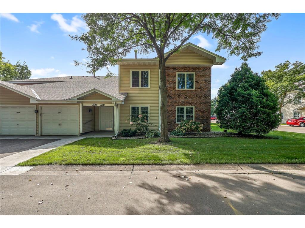 1827 County Rd. E E #18 White Bear Lake MN 55110 7061452 image2