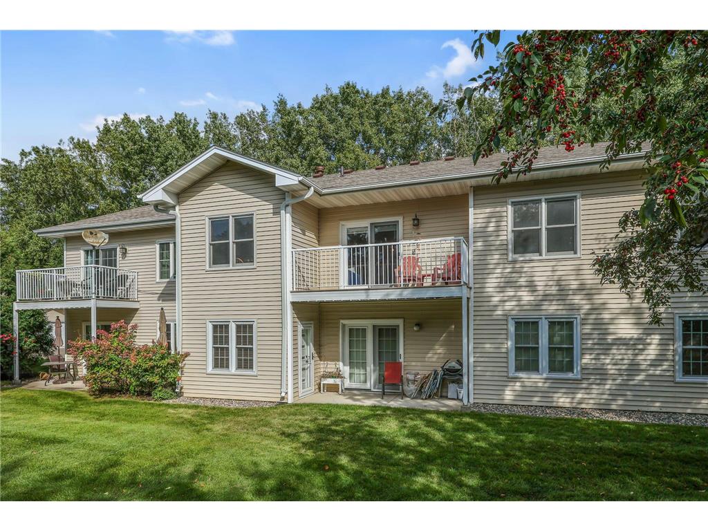 1827 County Rd. E E #18 White Bear Lake MN 55110 7061452 image23