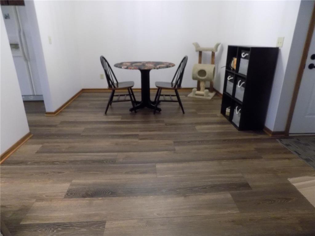 1827 County Rd. E E #18 White Bear Lake MN 55110 7061452 image9