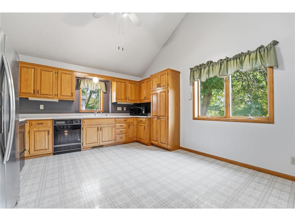 1827 Hydram Avenue N Oakdale MN 55128 7103523 image14