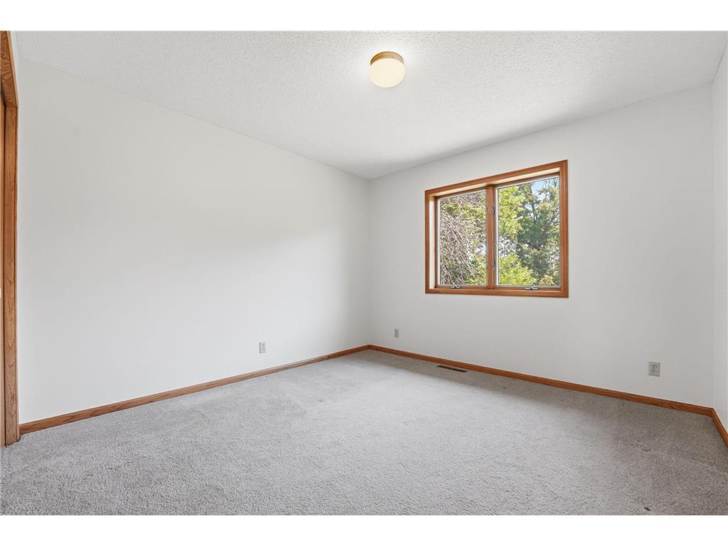 1827 Hydram Avenue N Oakdale MN 55128 7103523 image18