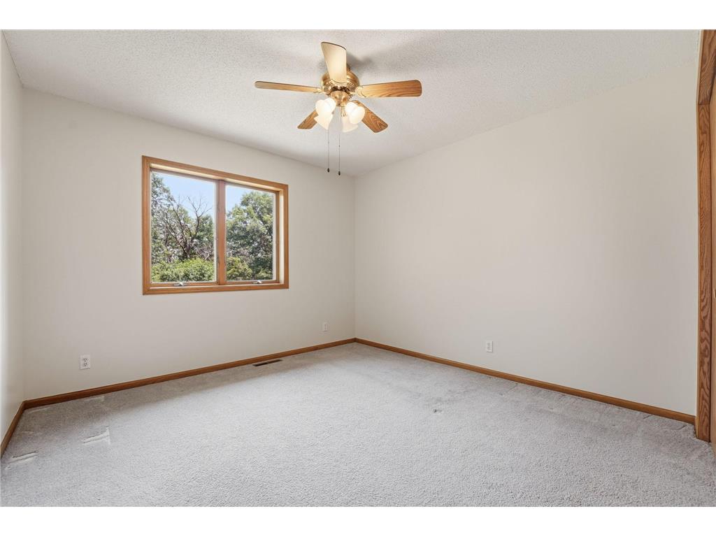 1827 Hydram Avenue N Oakdale MN 55128 7103523 image19