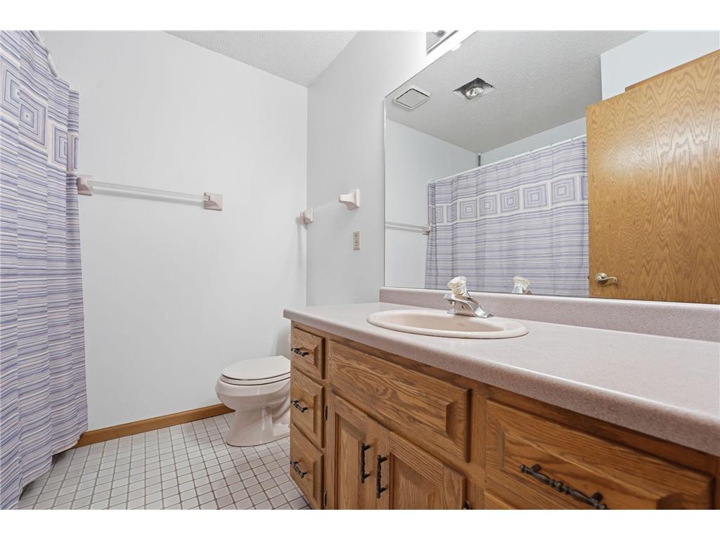 1827 Hydram Avenue N Oakdale MN 55128 7103523 image24
