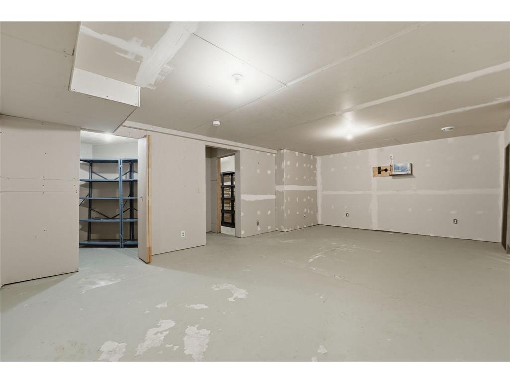 1827 Hydram Avenue N Oakdale MN 55128 7103523 image35