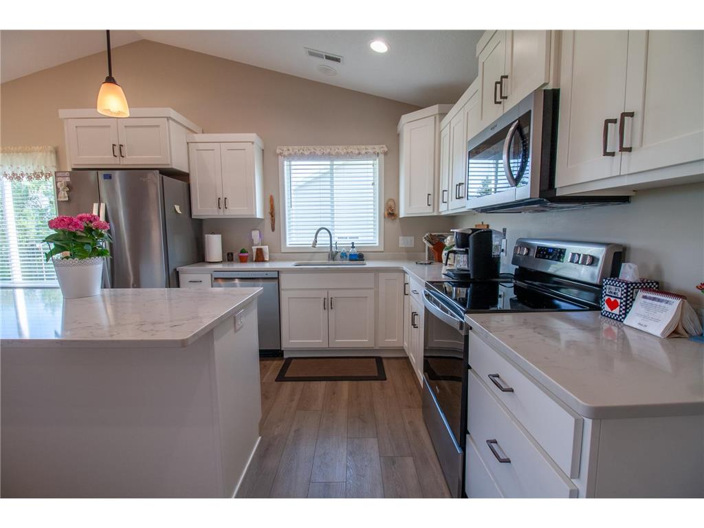 1827 S Cascade Street Fergus Falls MN 56537 7077499 image14