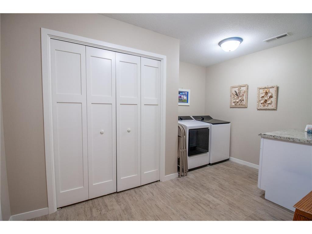 1827 S Cascade Street Fergus Falls MN 56537 7077499 image32